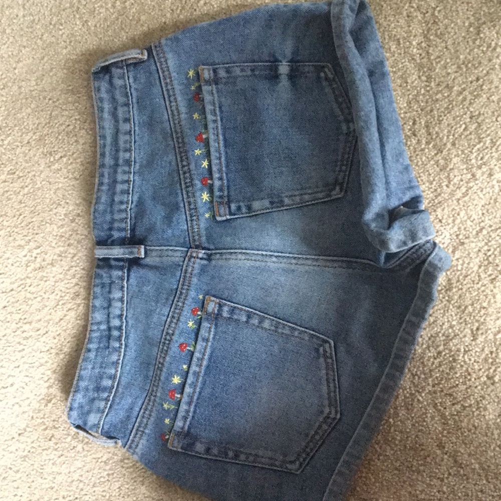 Embroidered pac sun mom jeans